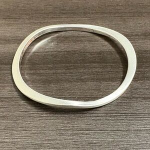 Unique Wave Silver Bangle Bracelet